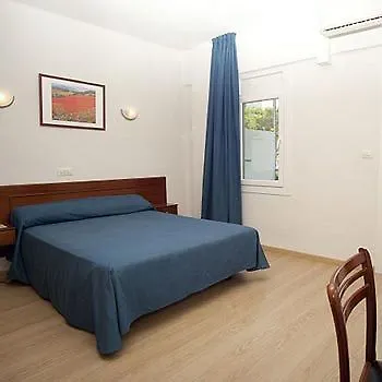 Roca Hotel 2*