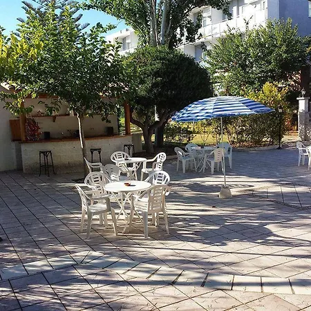 Roca Hotel